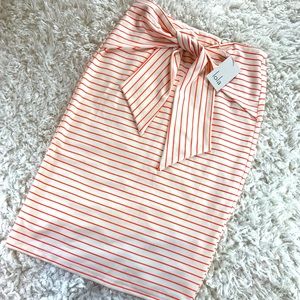 NWT- LOLA- ADORABLE MIDI SKIRT WITH FRONT TIE 🧡